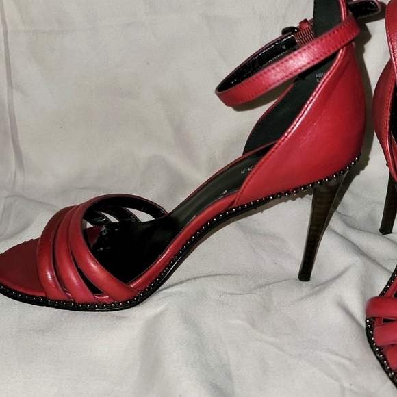 👠💣👠💣Women's Coach Burgundy Heels💣👠💣👠 Size: 6 - Picture 9 of 10